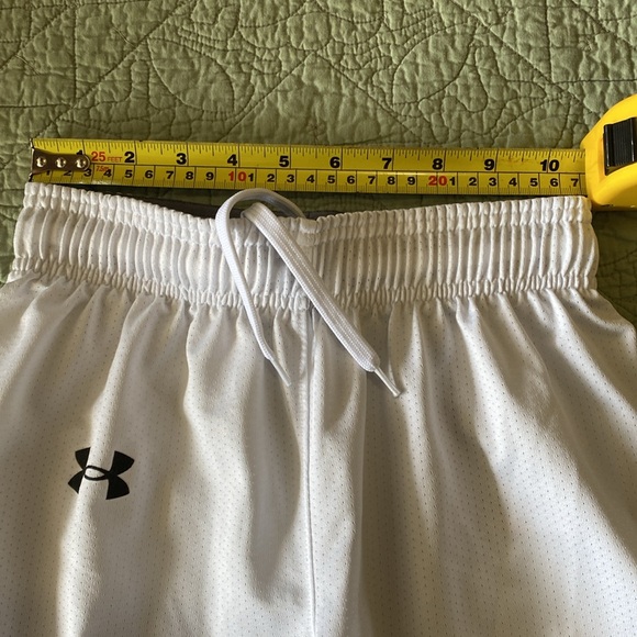 UNDER ARMOUR White/Black Boy Sport Shorts (No Size, See Pics.) ~6463-001 - Picture 6 of 8